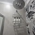 La Perla Di B & J Apartamento *